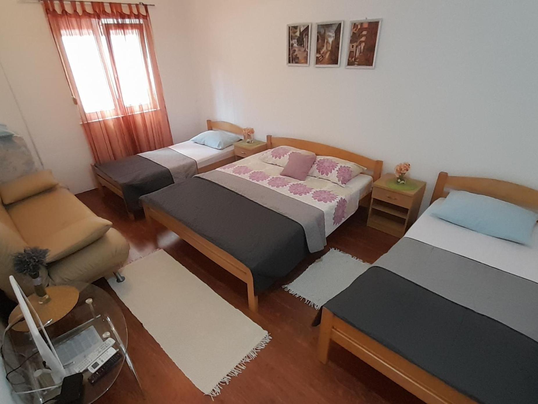 Apartmani "Rebecca" Neum Exterior photo