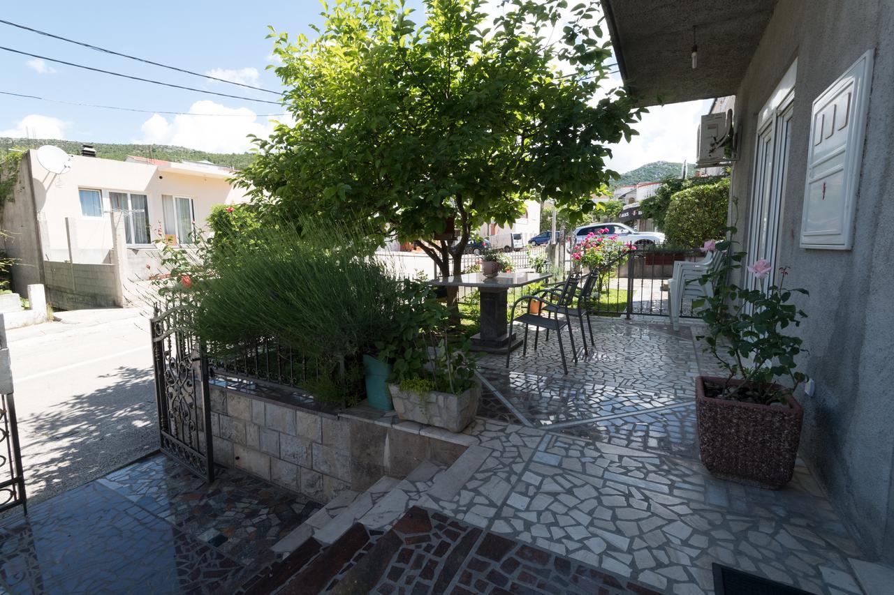 Apartmani "Rebecca" Neum Exterior photo